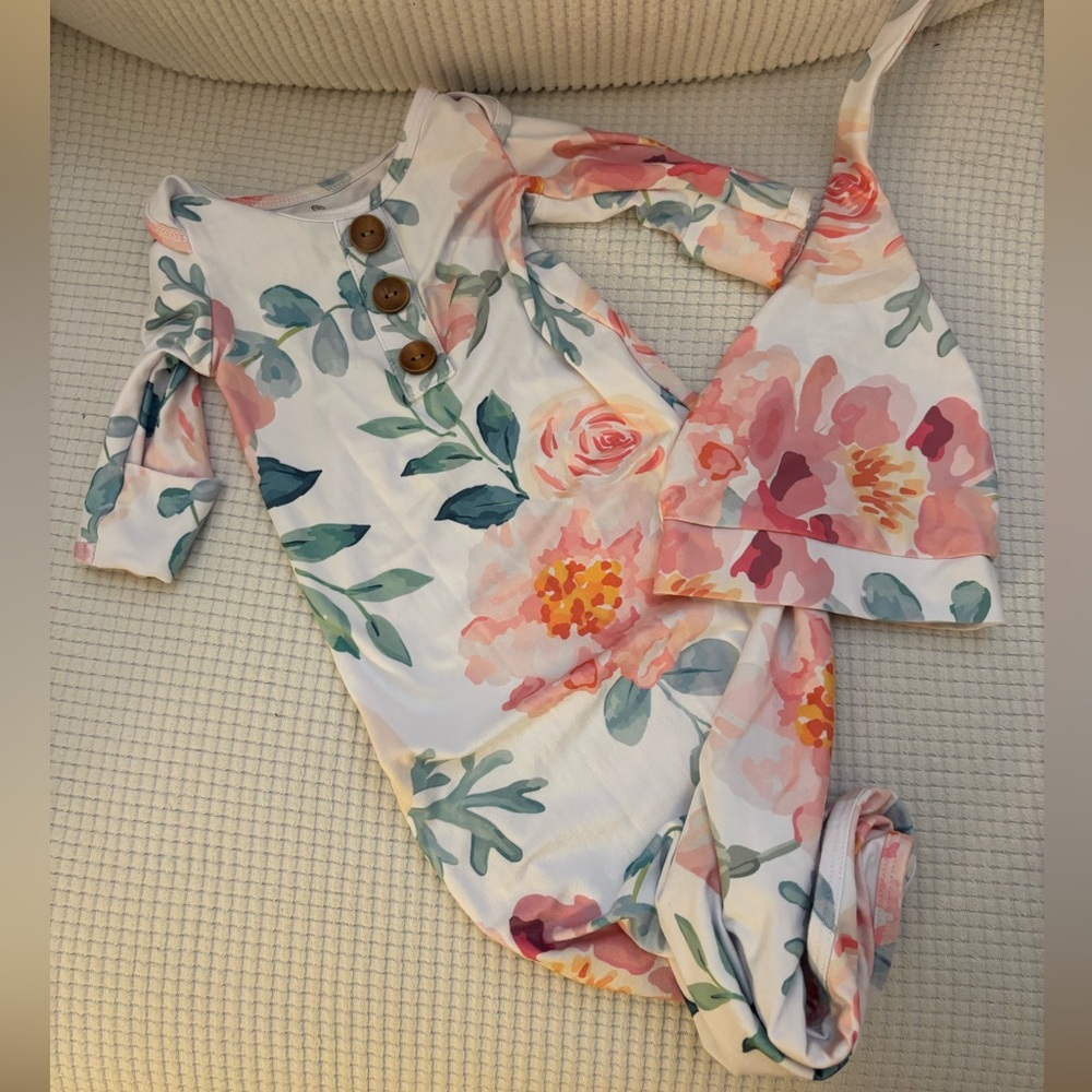 Caden Lane Knotted Baby Gown